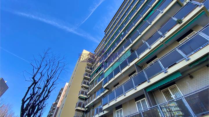 LUMINOSO BILOCALE - GARDEN CITY 